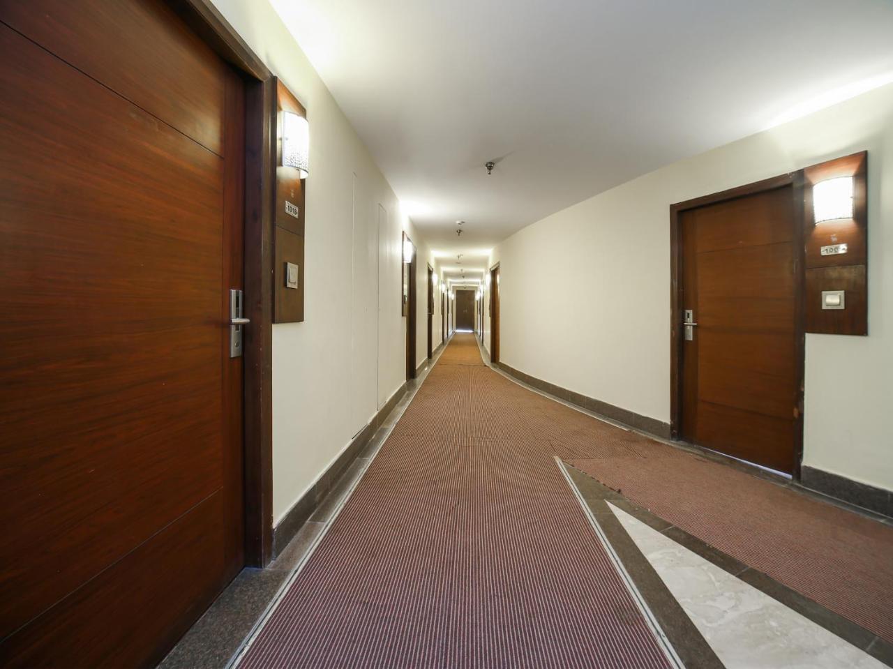 Hotel Collection O 30052 Chinmay Lucknow